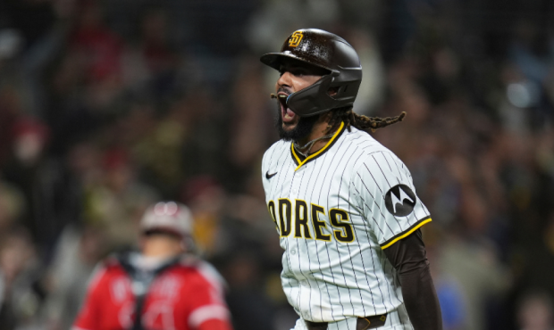Tatis به Homer Walk-Off Homer برخورد می کند تا به Padres 6-4 بر روی فرشتگان برسد Tatis به Homer Walk-Off Homer برخورد می کند تا به Padres 6-4 بر روی فرشتگان برسد