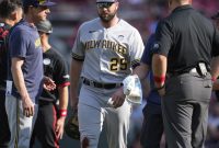 بازیکن سابق MLB پس از دچار مصدومیت پایان کار در ورزشگاه ، از Reds شکایت کرد بازیکن سابق MLB پس از دچار مصدومیت پایان کار در ورزشگاه ، از Reds شکایت کرد